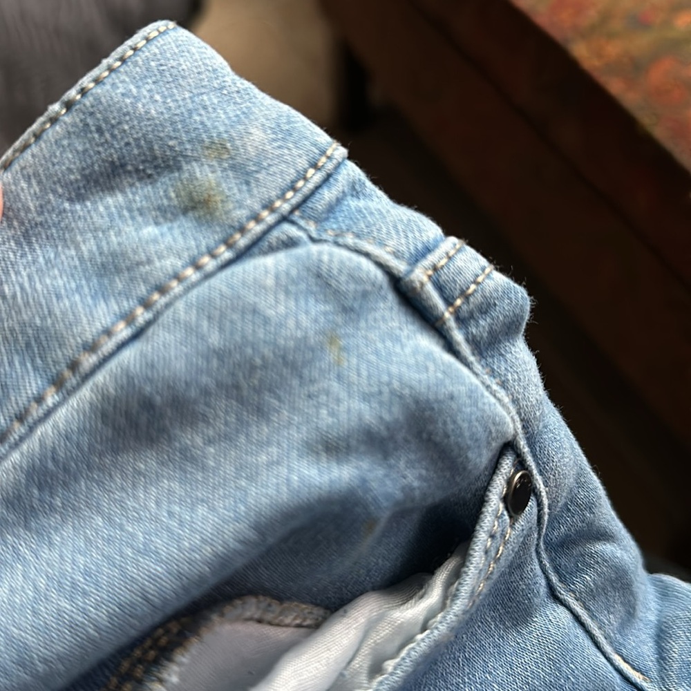 Joe’s Denim Skinny Jeans - Picture 6 of 6
